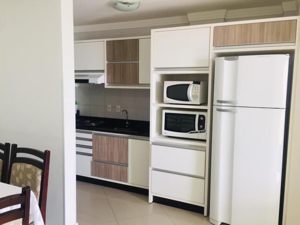 Apartamentos Mediterraneo Home Club Bombinhas Luaran gambar